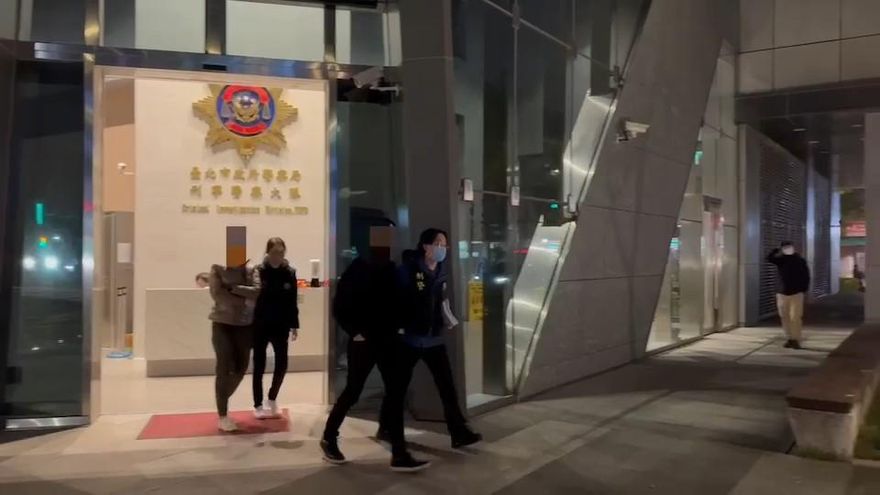 影/《超偶》女歌手林鑫汝涉詐！夥同男友設局廣告商…3年狂撈7千萬