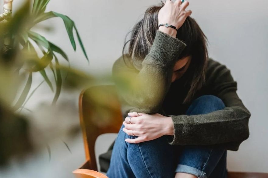 月薪50萬婦拋家棄子後「罹患1病」一蹶不振　涉毒竟謊稱是小三「嗑藥助性」