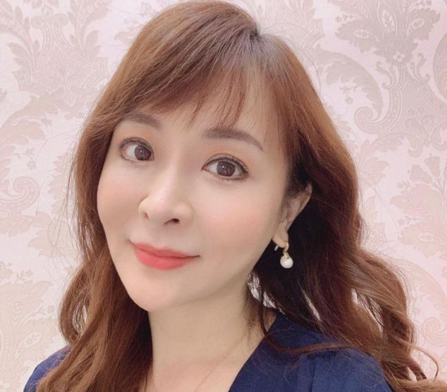 女星尪爽吃母女丼！揪丈母娘滾床單　她陷20年陰影淚揭：當下也在場