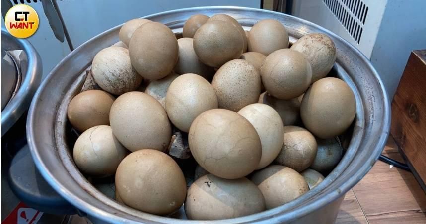 超商茶葉蛋藏陷阱？她少做「1動作」1顆變18塊　一票苦主嘆：常被多收