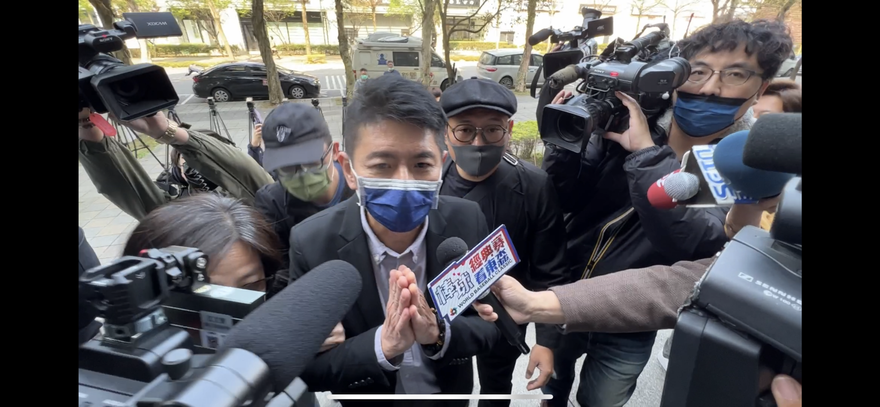 快訊/金曲歌王荒山亮涉性醜聞！下午抵林口分局說明