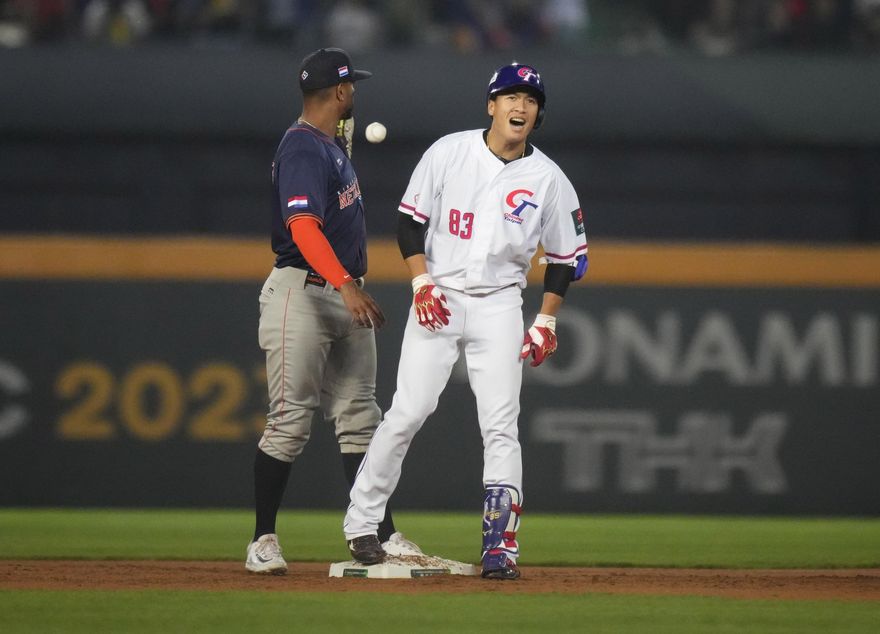 WBC棒球經典賽/連3戰敲安！林立站上國際賽躍升安打王：證明中職打者不差
