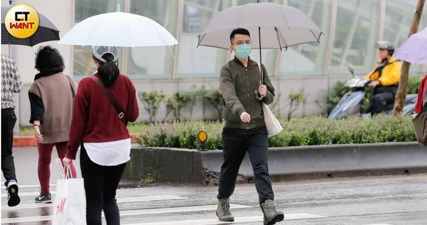 冷空氣周末來襲！西半部日夜溫差大「回暖時間曝」　明北台防雨彈