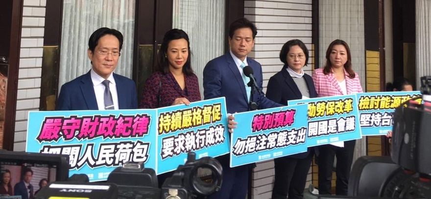 普發6000元拚三讀　民眾黨批大撒幣「每人負債近26萬元」