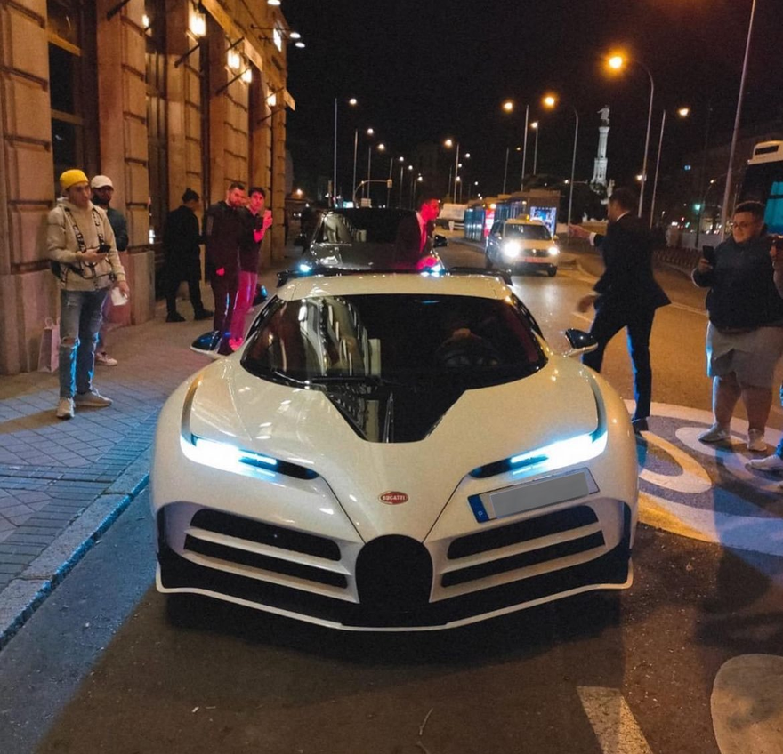 影/C羅現身馬德里街頭　2.7億超跑愛車曝...「全球僅10輛」