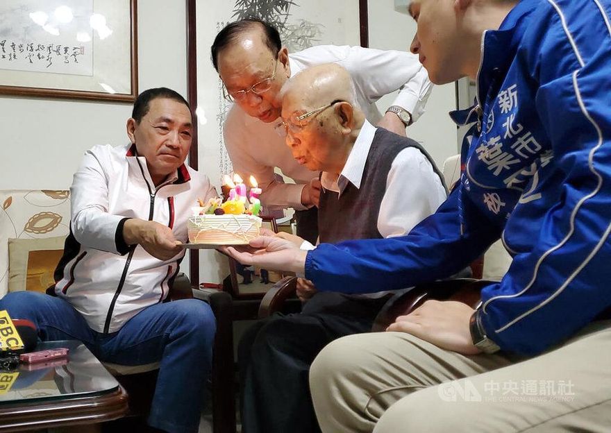 享嵩壽107歲　前退輔會主委許歷農過世