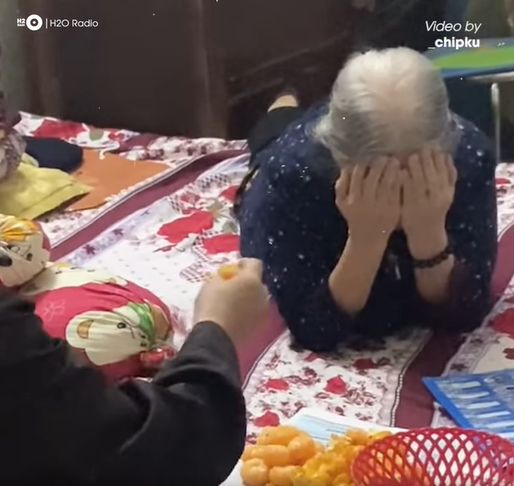 影/一輩子的情敵！90歲越南嬤忘掉很多事　唯獨記得「老伴前女友名字」