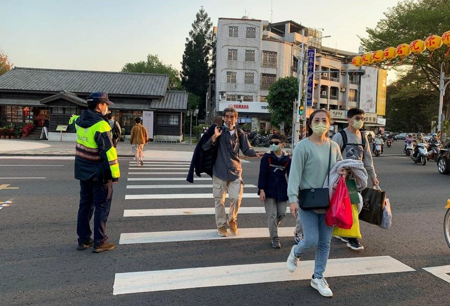 7月1日新法上路！車輛不讓行人提高罰鍰　再增13項違規供民眾檢舉