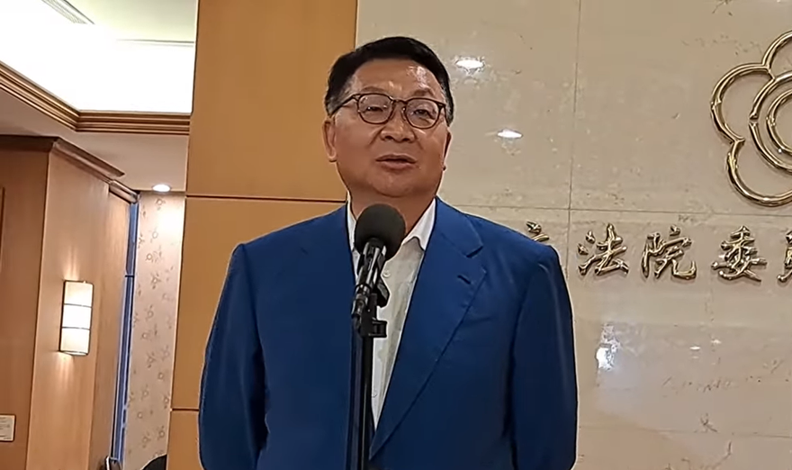 陳歐珀涉貪護航物流公司　妻子深夜遭移送北檢