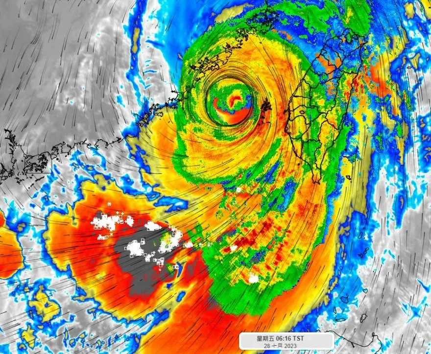 杜蘇芮動向/雙眼牆壓境「南部風雨延遲」　氣象達人提醒8重點