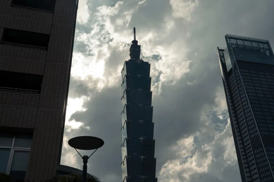 低壓帶影響6縣市大雨特報　雙北桃竹防大雷雨