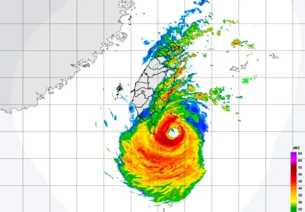 小犬颱風/小犬變瘋狗吹壞風速計！蘭嶼陣風「每秒95.2m」破台氣象史紀錄　氣象署恐發國家警報