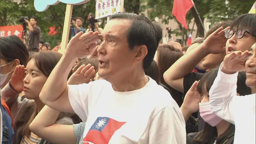 雙十國慶/拒絕出席總統府國慶大會　馬英九新北市升旗情緒激動眼眶泛淚