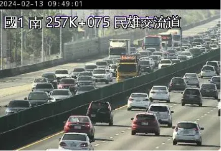 快訊/國道1號民雄交流道北向「3車追撞」！現場紫爆回堵6公里