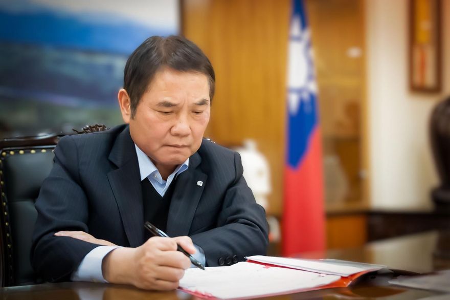 鍾東錦：國民黨領導比較笨　不像對手做壞事腦筋真的很厲害