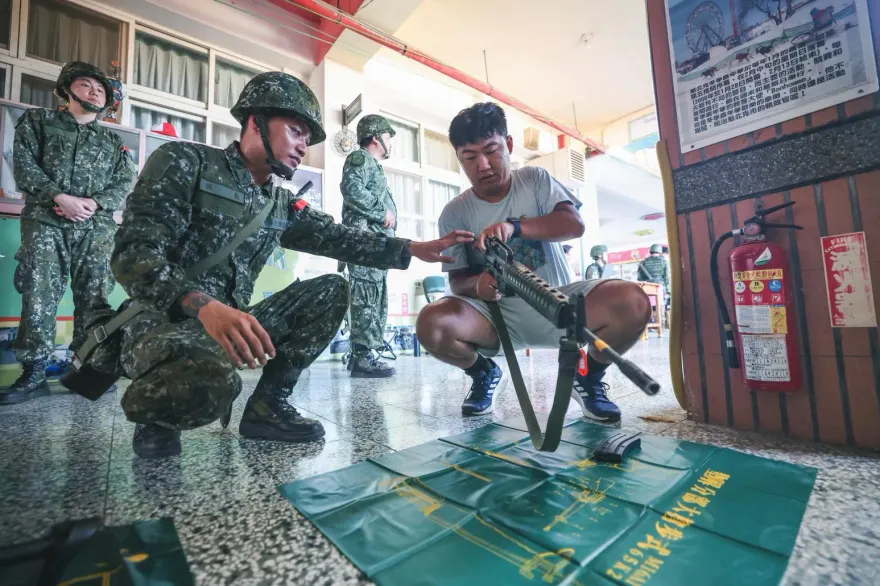 同心34號演習動員　桃園後備旅後備軍人報到