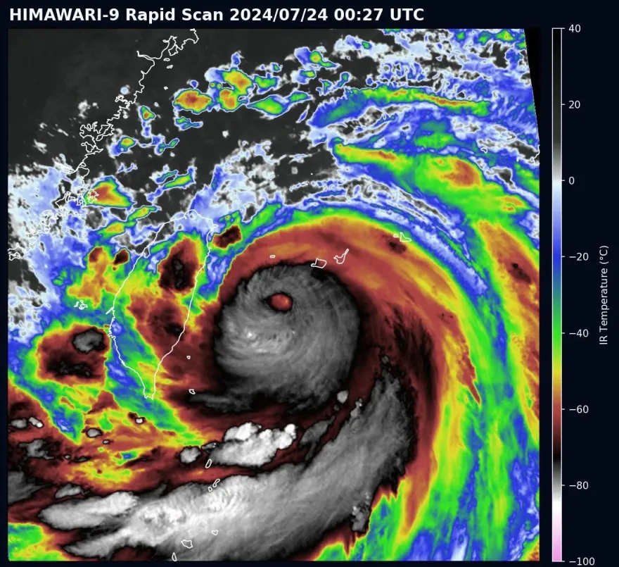 凱米出現可怕黑尾！下午「恐成強颱」達顛峰　專家：南側環流、雨帶肥厚