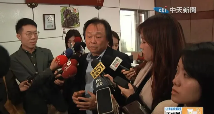柯文哲連江湖人的錢都敢收　王世堅嘆：讓他整個社會性死亡