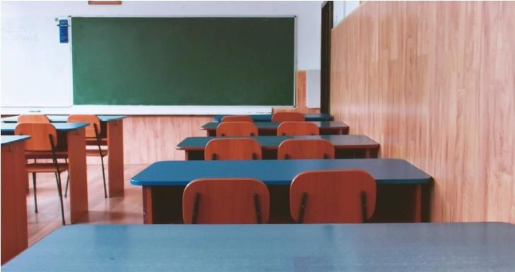 她控代課老師擺爛　網掀兩派論戰：沒義務做這些