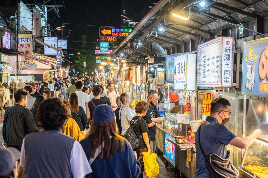 台灣夜市咖變少！財經專家分析：轉向大型室內商場