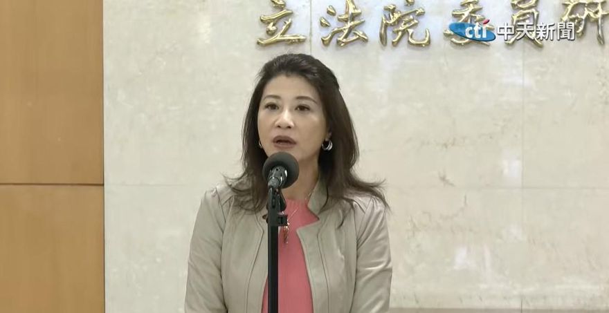 綠委被爆搭公務車去火鍋趴　林楚茵：韓國瑜、傅崐萁也是