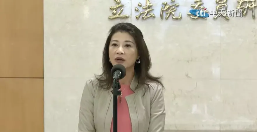 林楚茵痛批藍白「延核電」卻投贊成票　粉專酸：真正有黨魂