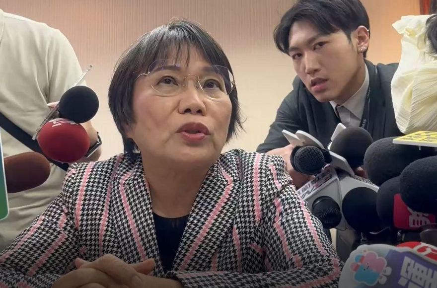 7萬人對「全國中正路改名」表態　網路民調：74.1%不贊成