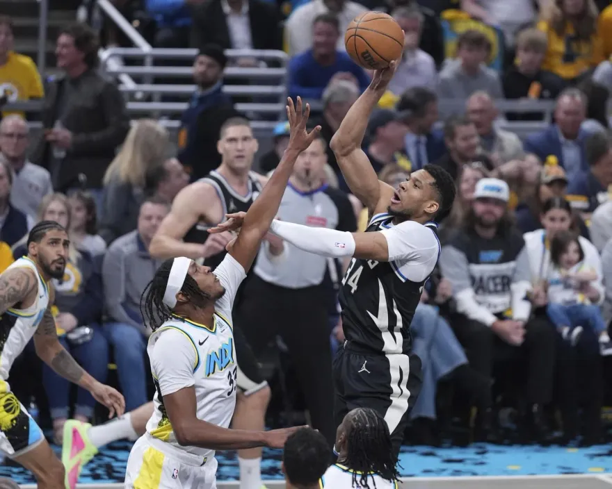 NBA/字母哥34分、18籃板難扮救世主　溜馬擊退公鹿搶2連勝