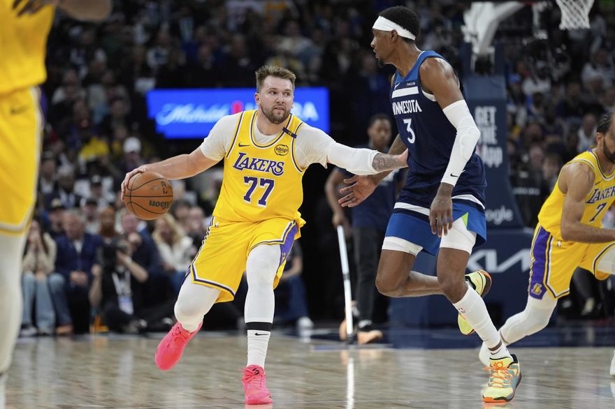 NBA/發福東77變瘦了！　返鄉20天瓜子臉浮現