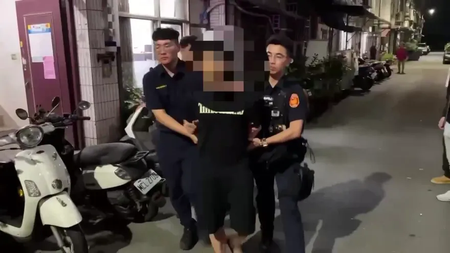 影/逮到了！新莊「暴力扯脖」飛車搶金項鍊　嫌犯落網