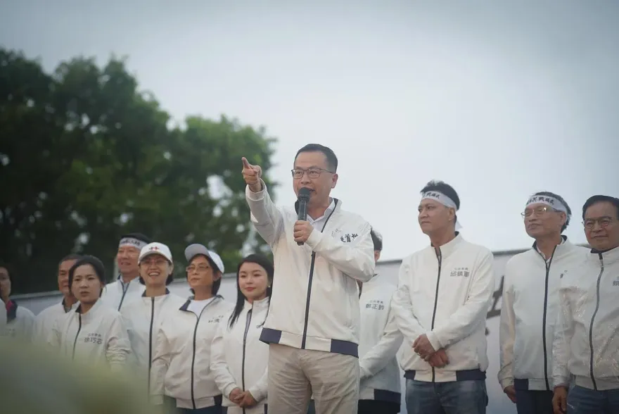 反惡罷台灣戰車隊！羅智強捐1050萬「出大招」　網朝聖讚爆