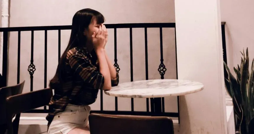一毛沒拿！家人偷辦拋棄繼承　小資女沒分到遺產還要扶養媽