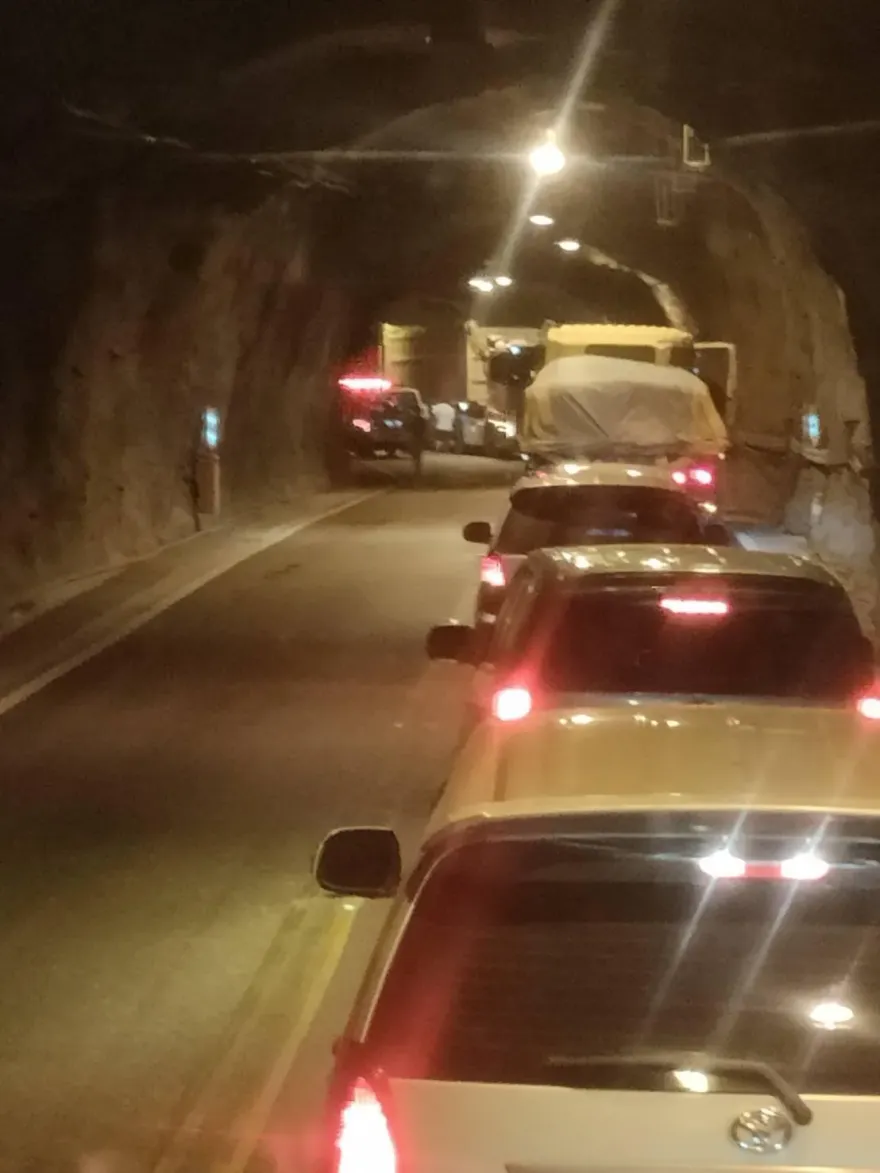 蘇花公路大清水隧道追撞　傷亡不明、雙向封閉