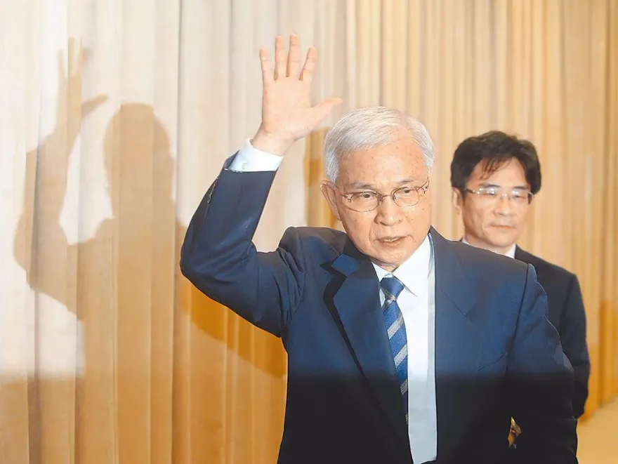 轟楊金龍風骨不見了！趙少康：全球評比拿B＋「沒冤枉他」