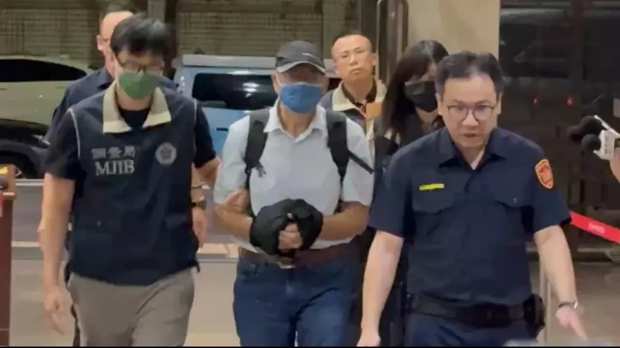 影/傅崐萁管家李慶隆遭通緝今投案　晚間移送北檢複訊