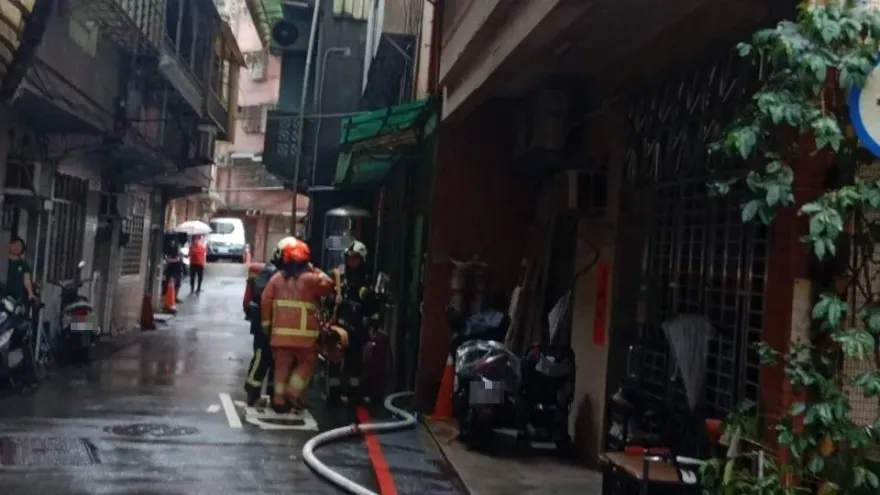 新北汐止新昌路民宅火警　幸無人受傷