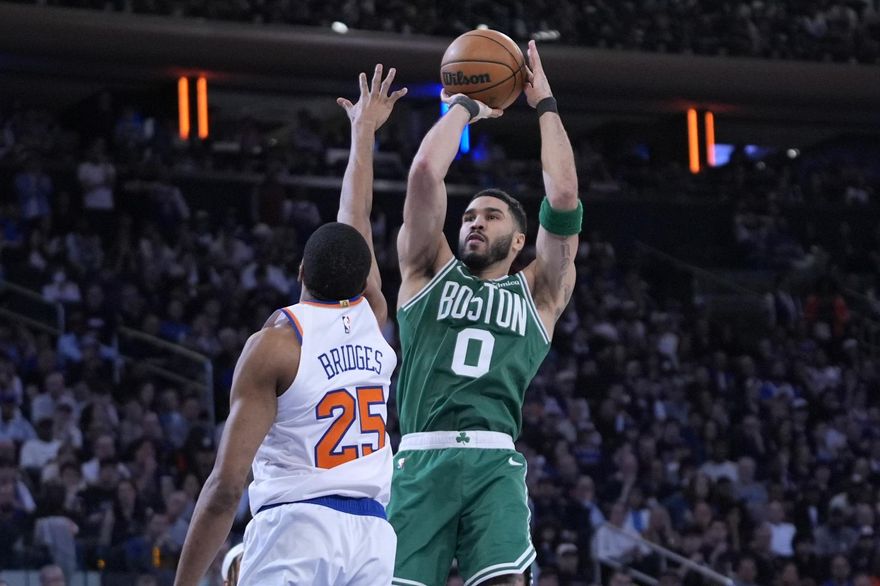 NBA/轟爆尼克！塞爾提克狂砍20顆三分　衛冕軍免於被聽牌