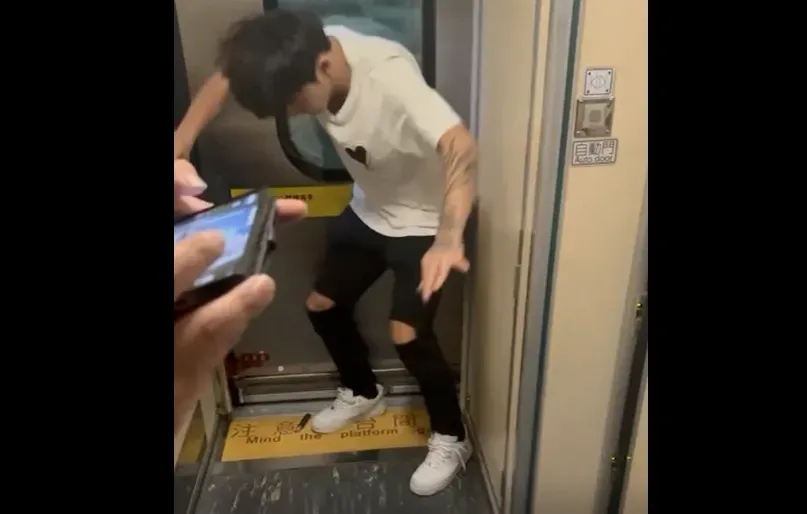 台鐵18歲喪屍男「激烈狂抖」腳邊有筆狀物　鐵警：感冒畏寒