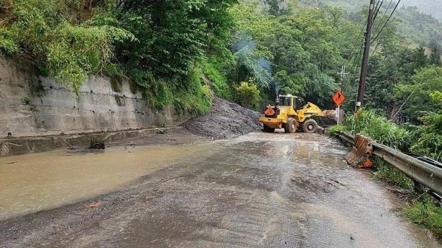 台8線中橫便道土石流阻斷緊急搶通　單線雙向通行