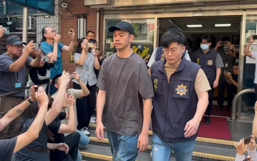 影/尷尬了！陳大天「囧臉」、演員黃博石被送往新北地檢