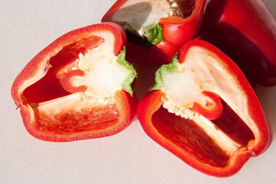 紅甜椒「白色筋膜」別再剔除！營養師：富含抑癌物質