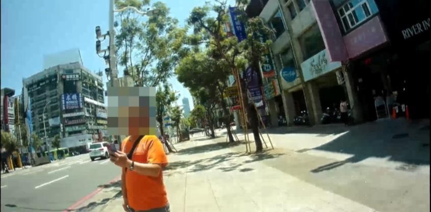影/砂石車違規超載24噸！高雄駕駛遇警攔查棄車落跑
