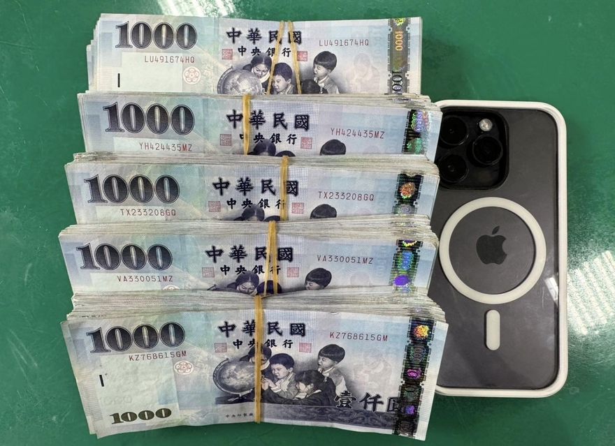 機車車廂放50萬現金　詐團收水手心虛露餡遭逮