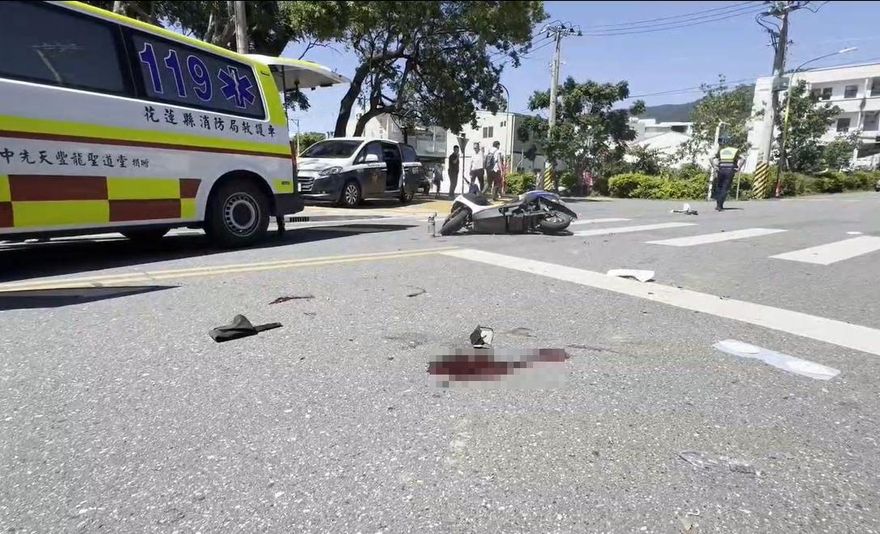 花蓮轎車、電動車互撞！9旬翁倒地遭輾壓　血流一地亡