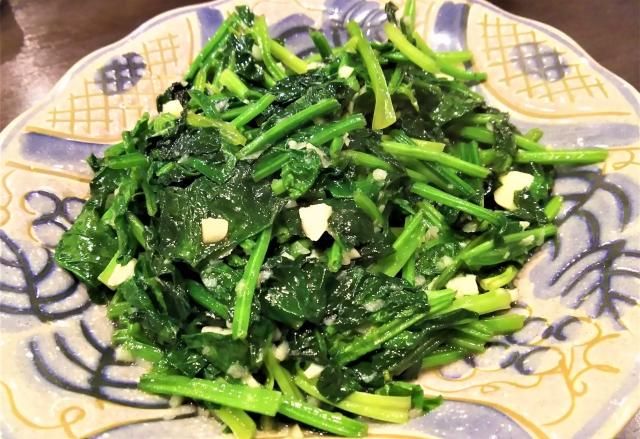 吃菠菜可降10%大腸癌風險！醫：生食恐影響營養吸收