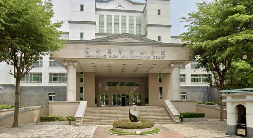 屏東男闖紅燈遭警開單記點　提行政訴訟遭法官打臉