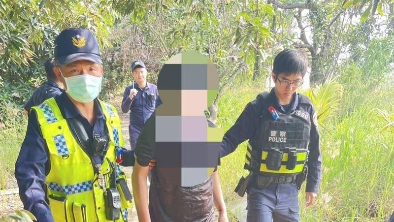 「我殺了媽媽，快回來收屍！」台南男刺死臥床母　重判20年