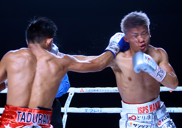 25歲前拳王昏倒擂台「緊急開顱」！　腦部腫脹恐被迫引退