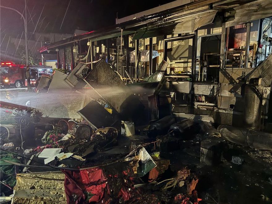 台東鯊魚黑幫餐廳「被火紋身」！漏夜驚傳爆炸聲　商家無奈歇業