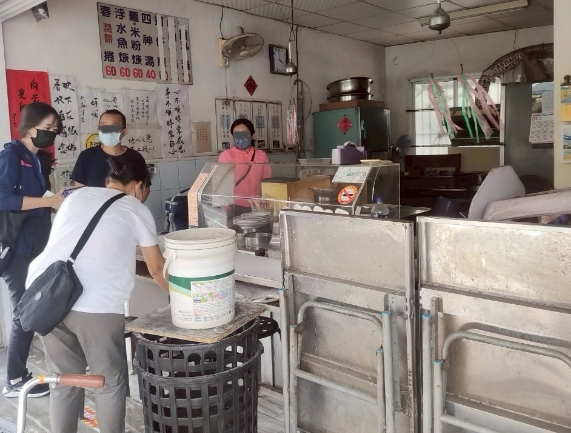 高雄70年潤餅老店爆食物中毒！端午節當天宣布：永久停業